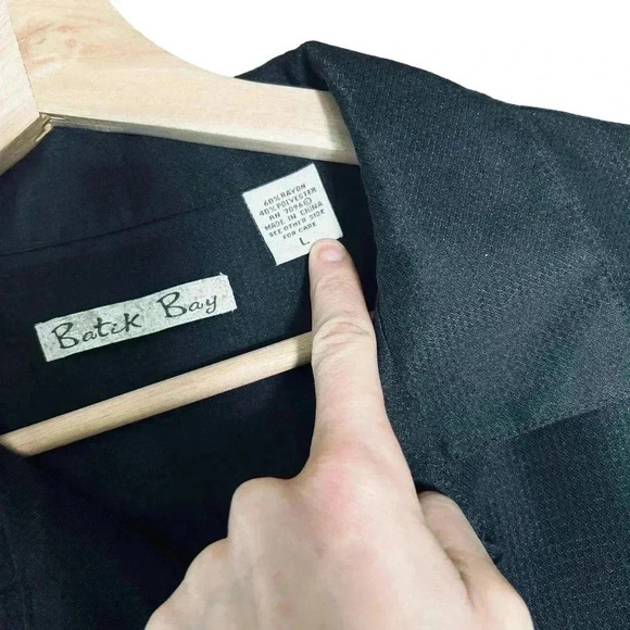 BATIK BAY BUTTON UP HAWAIIAN SHIRT SHORT SLEEVE MENS L - Picture 3 of 4